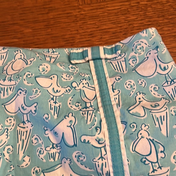 Lilly Pulitzer Pelican patter. Skort (Size 6) - Picture 6 of 8